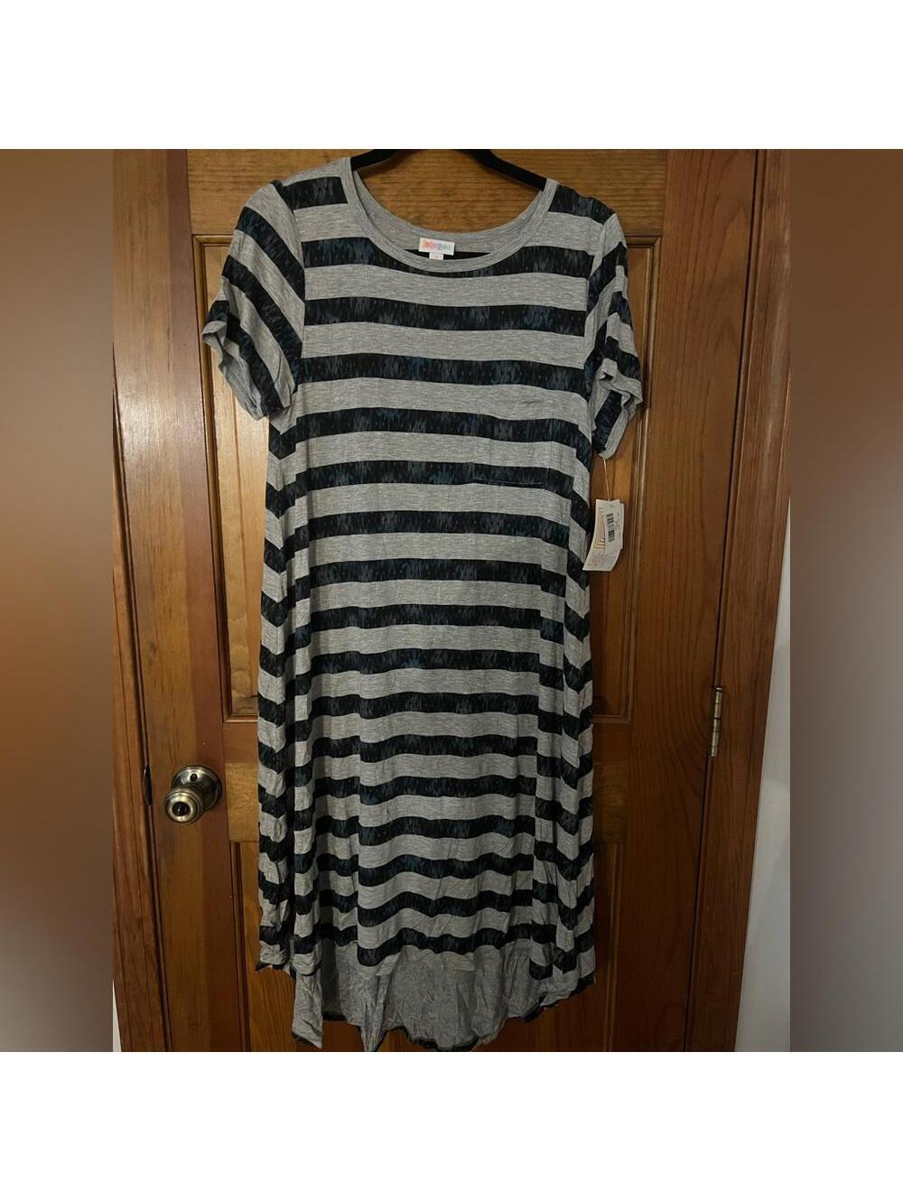 LuLaRoe Carly Dress Gray Stripes Blue Swing T Shirt Flowy High Low Small NWT